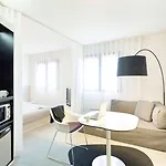 Novotel Centre - Grandes & Confort Centre-ville מלון 4*