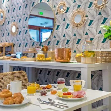 Novotel Centre - Grandes & Confort Centre-ville Hotel Perpignan