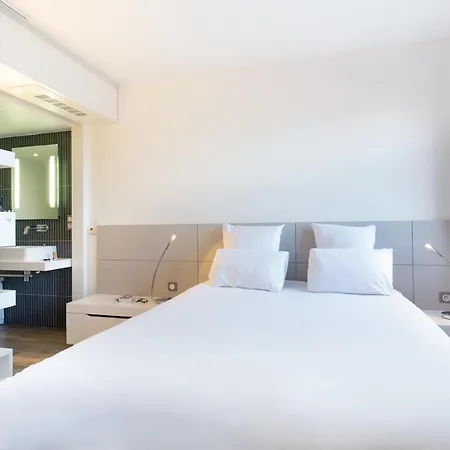 Novotel Centre - Grandes & Confort Centre-ville ホテル 4*