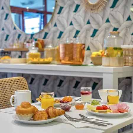 Novotel Centre - Grandes & Confort Centre-ville 4*