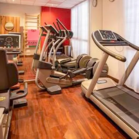 ホテル Novotel Centre - Grandes & Confort Centre-ville ペルピニャン