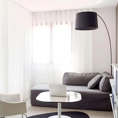 Novotel Centre - Grandes & Confort Centre-ville 4*