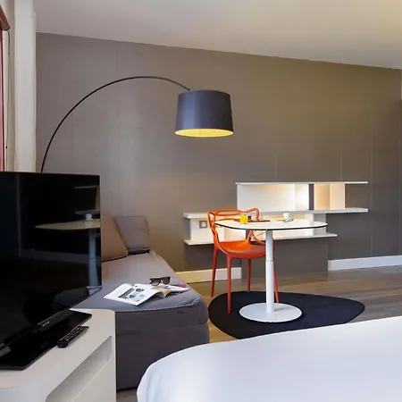 Novotel Centre - Grandes & Confort Centre-ville Otel Perpignan
