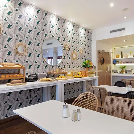 Novotel Centre - Grandes & Confort Centre-ville Hotell