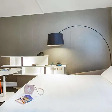 Hotel Novotel Centre - Grandes & Confort Centre-ville 4*