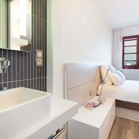Novotel Centre - Grandes & Confort Centre-ville Hotel Perpignan