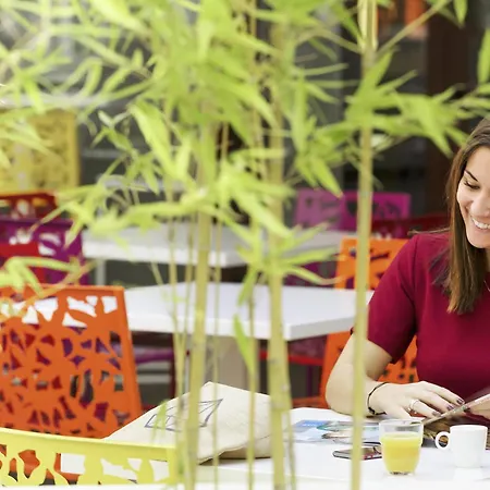 Hotel Novotel Centre - Grandes & Confort Centre-ville 4*