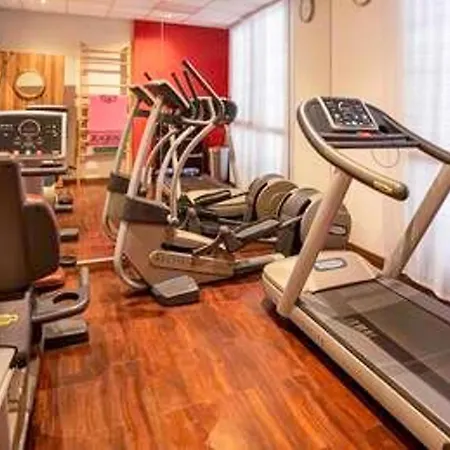 Novotel Centre - Grandes & Confort Centre-ville Hotel Perpignano