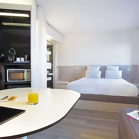 Novotel Centre - Grandes & Confort Centre-ville 4*