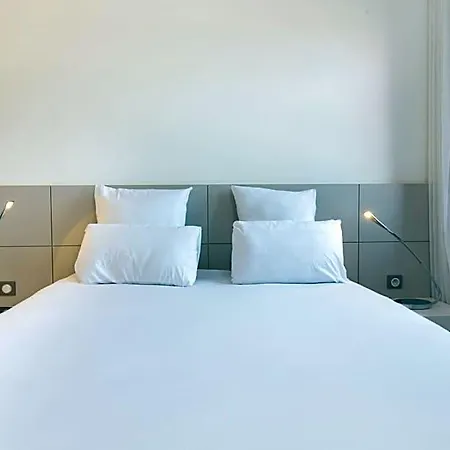 Hotel Novotel Centre 4*