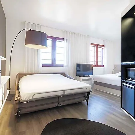 Hotel Novotel Centre - Grandes & Confort Centre-ville 4*