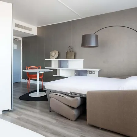 Novotel Centre 4*