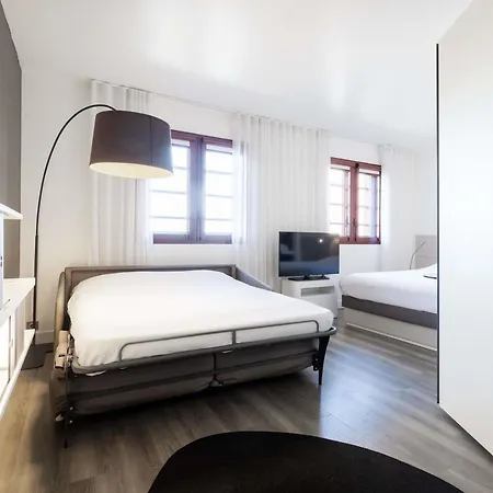 Novotel Centre - Grandes & Confort Centre-ville Hotel