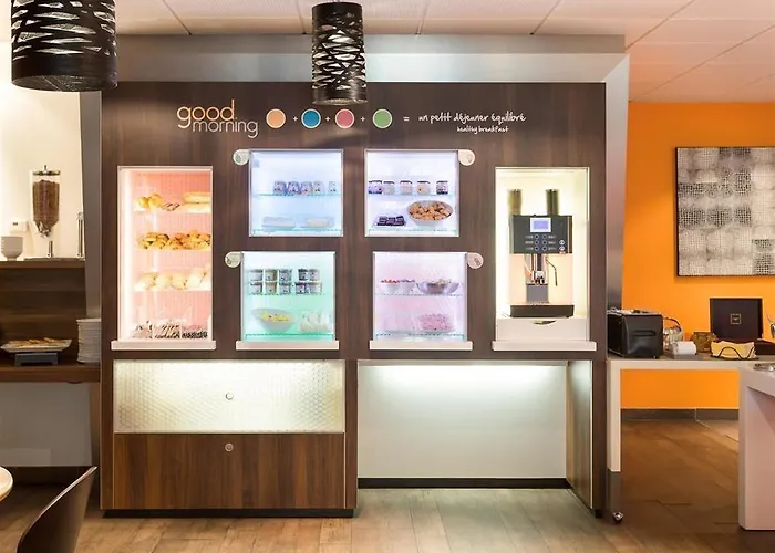 Novotel Centre - Grandes & Confort Centre-ville Hotel