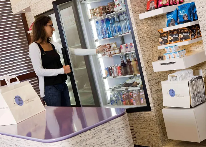 Novotel Centre - Grandes & Confort Centre-ville Hotel 4*