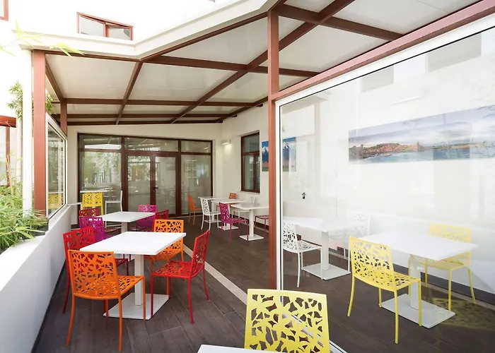 Novotel Centre - Grandes & Confort Centre-ville Hotel