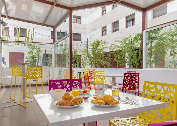 Novotel Centre - Grandes & Confort Centre-ville فندق