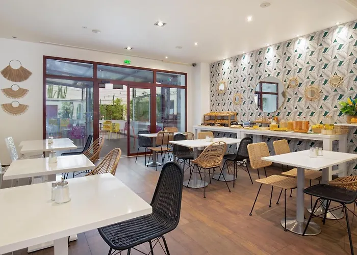 فندق Novotel Centre - Grandes & Confort Centre-ville 4*