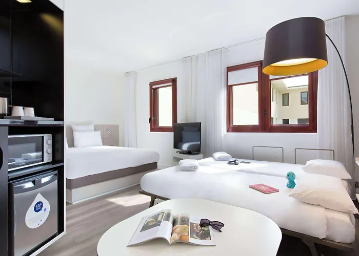 Novotel Centre - Grandes & Confort Centre-ville 4*