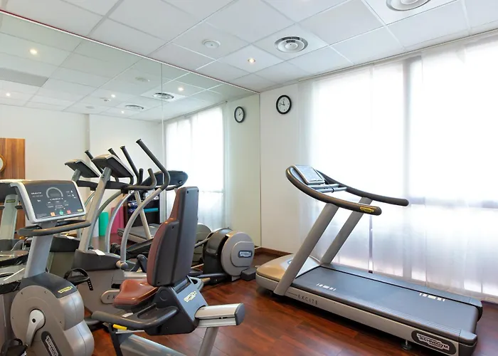 فندق Novotel Centre - Grandes & Confort Centre-ville بيربينيو