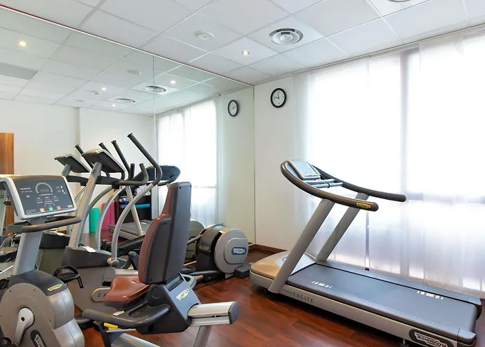 Ξενοδοχείο Novotel Centre - Grandes & Confort Centre-ville Περπινιάν